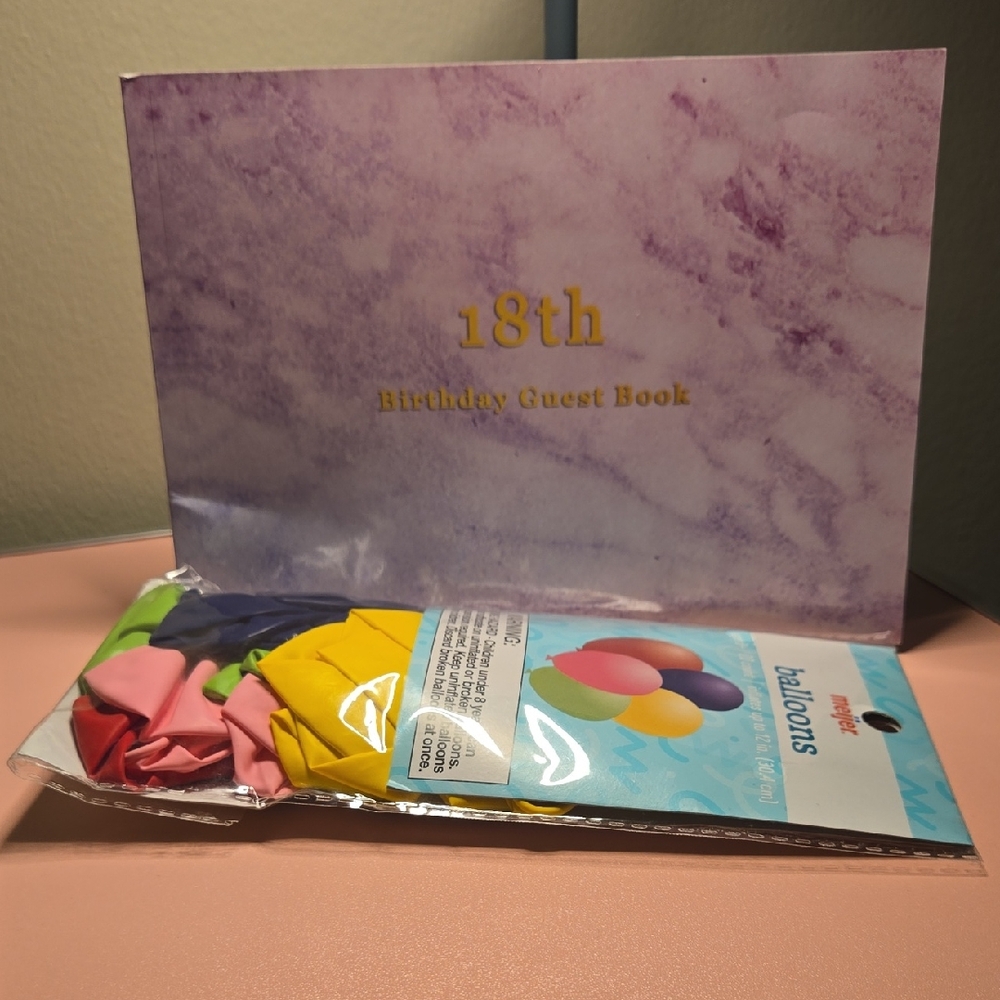 18th Birthday Guest book and 20 balloons (paperback)